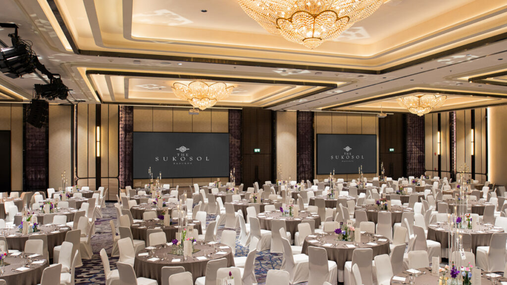 โรงแรมเดอะ สุโกศล เปิดตัวห้องจัดเลี้ยงโฉมใหม่ ‘กมลทิพย์ บอลรูม’ ยกระดับมาตรฐานการจัดงานด้วยเทคโนลียีล้ำสมัย ผสานแนวคิดด้านความยั่งยืนอย่างไร้รอยต่อ