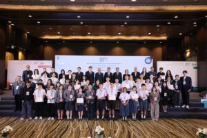 สสส. เฟ้นสุดยอดนวัตกรรม! “พื้นรองเท้าอัจฉริยะเพิ่มกิจกรรมทางกาย-สติ๊กเกอร์ลดบุหรี่-ระบบเฝ้าระวังการขับขี่อัจฉริยะ AI-IoT” คว้ารางวัลชนะเลิศ “Prime Minister’s Award for Health Promotion Innovation 2025”