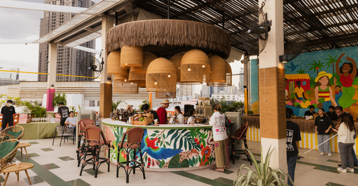 The Fig Lobby Bangkok เปิดตัว Three Peas Rooftop Block Party รูฟท็อป ...