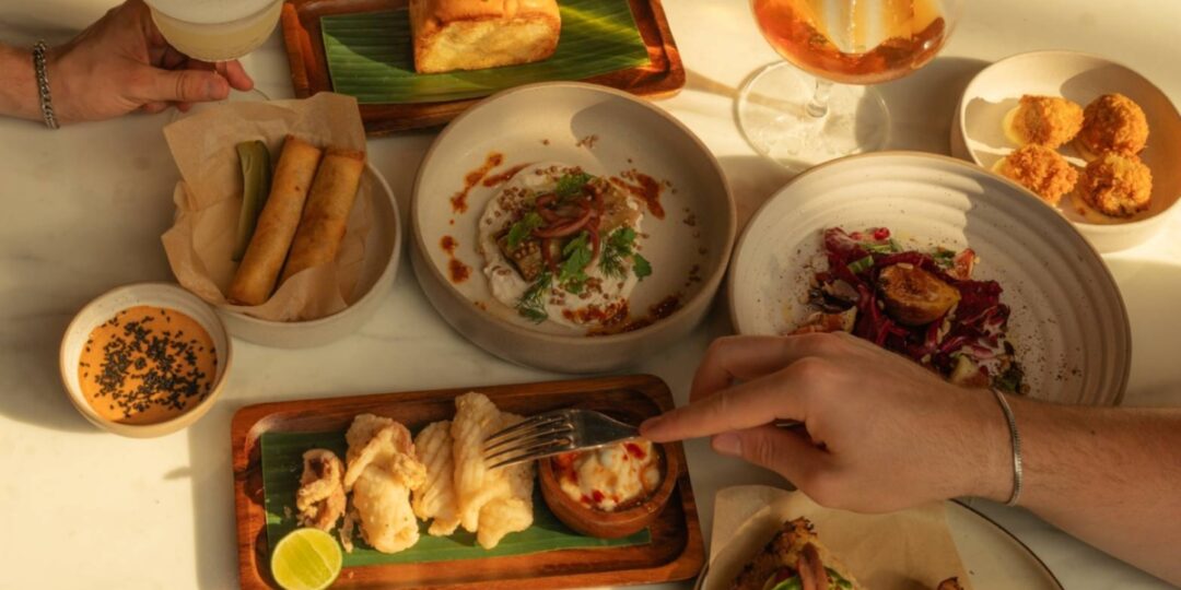 โรงแรม เดอะ สยาม เปิดตัว เดโค บาร์ แอนด์ บิสโทร โฉมใหม่ จุดหมายใหม่ที่ผสานดนตรีแจ๊ส งานออกแบบ และความสง่างามเหนือกาลเวลาไว้อย่างลงตัว