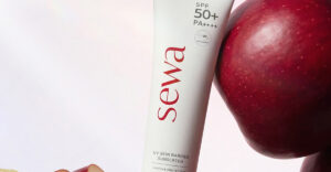 Sewa เปิดตัวกันแดดใหม่รับซัมเมอร์ “Sewa UV Skin Barrier Sunscreen SPF50+ PA++++” ตอบโจทย์ไลฟ์สไตล์คนเมือง ด้วยเทคโนโลยี Hybrid 7X และนวัตกรรม Barrier 3X