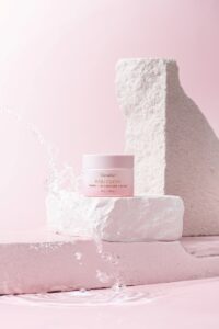 “กิฟฟารีน” ย้ำ! เทรนด์นี้ต้องรู้ เสริมผิวแข็งแรง ทำความรู้จัก PDRN และ Ceramide ตัวแกร่งที่ดูแลผิว