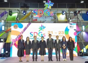 พาณิชย์เปิดยิ่งใหญ่ “Thailand Local SDGs Plus Expo 2026” ผนึกพลังรัฐ–เอกชน ดันสินค้าไทยโตอย่างยั่งยืน เปิดเวทีจับคู่ธุรกิจ–เซ็น MOU สร้างโอกาสการค้าใหม่